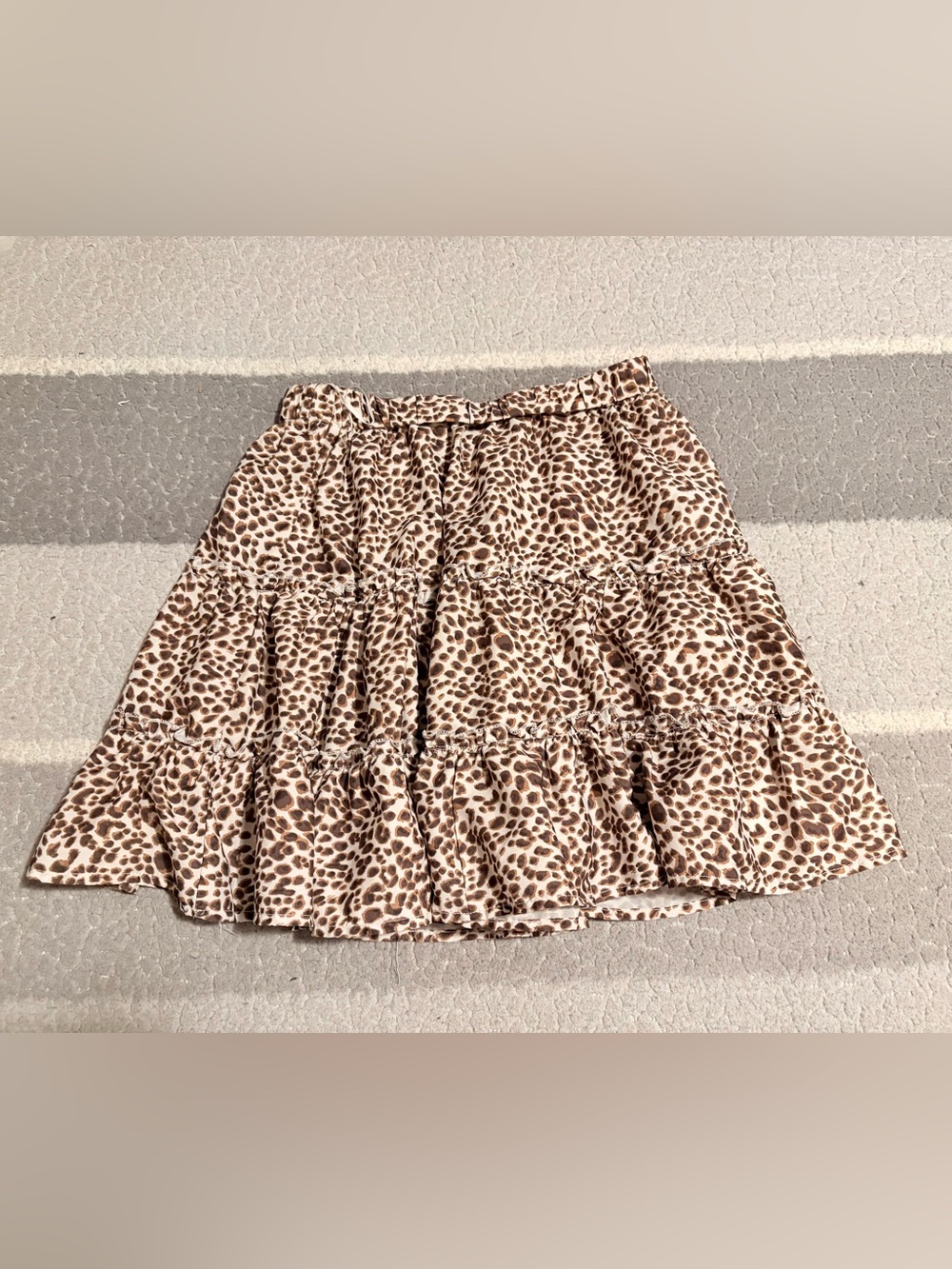 SHEIN Woman’s Small Brown and Cream Leopard Tiered Mini Skirt w/ Elastic Waist